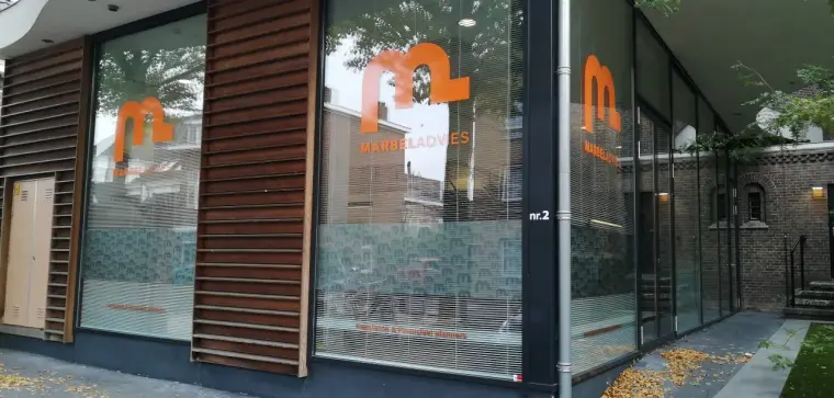Raambelettering door JL Belettering